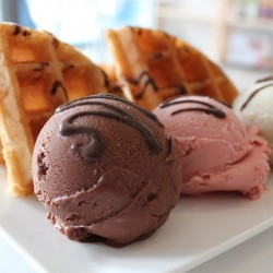 pic es krim - ice cream